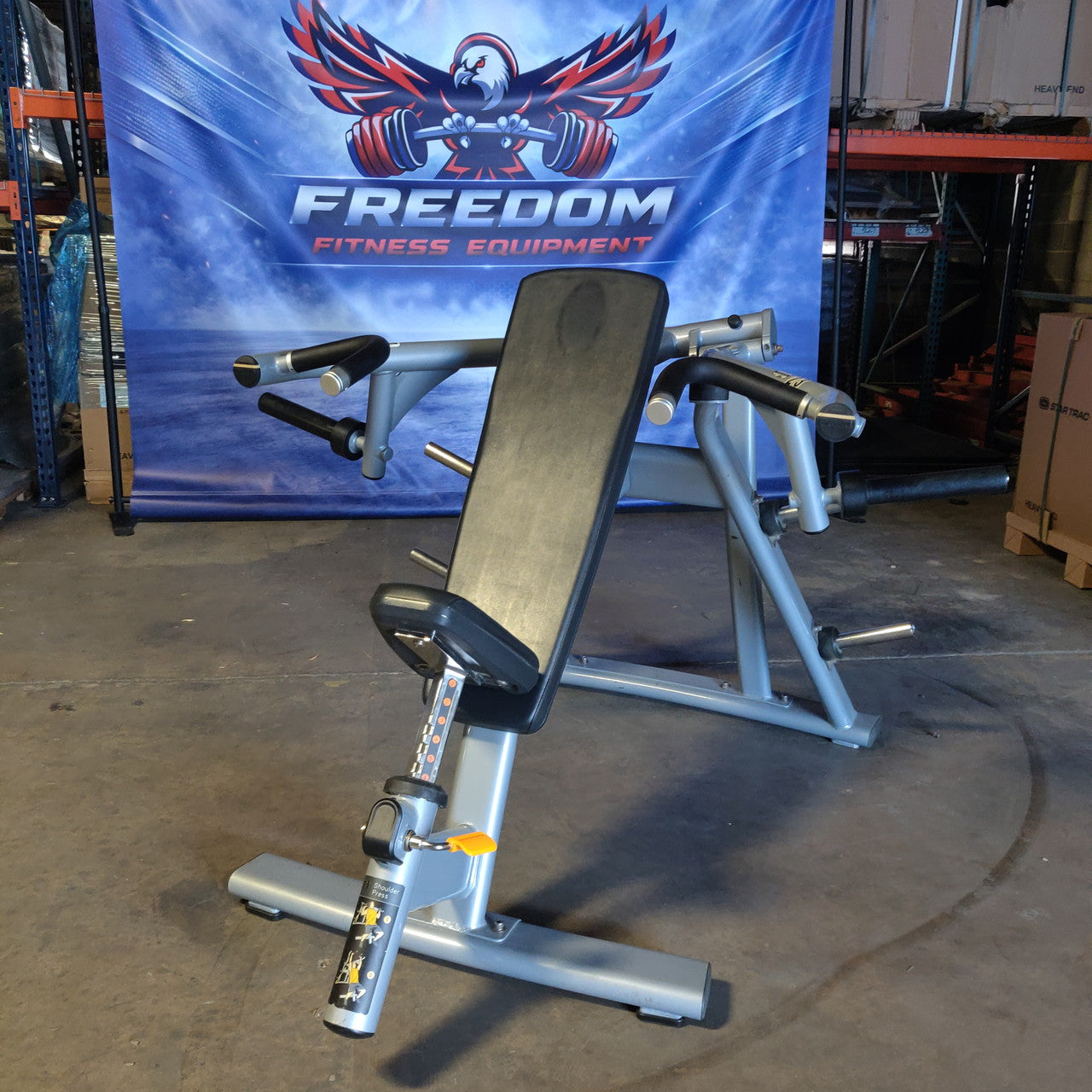 Matrix Magnum Shoulder Press