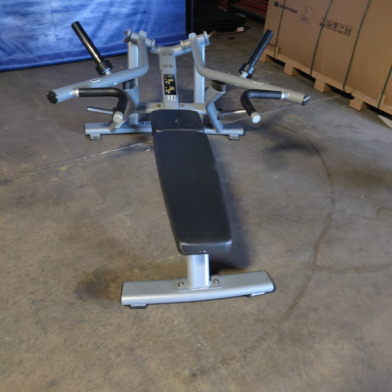 Magnum Supine Bench Press
