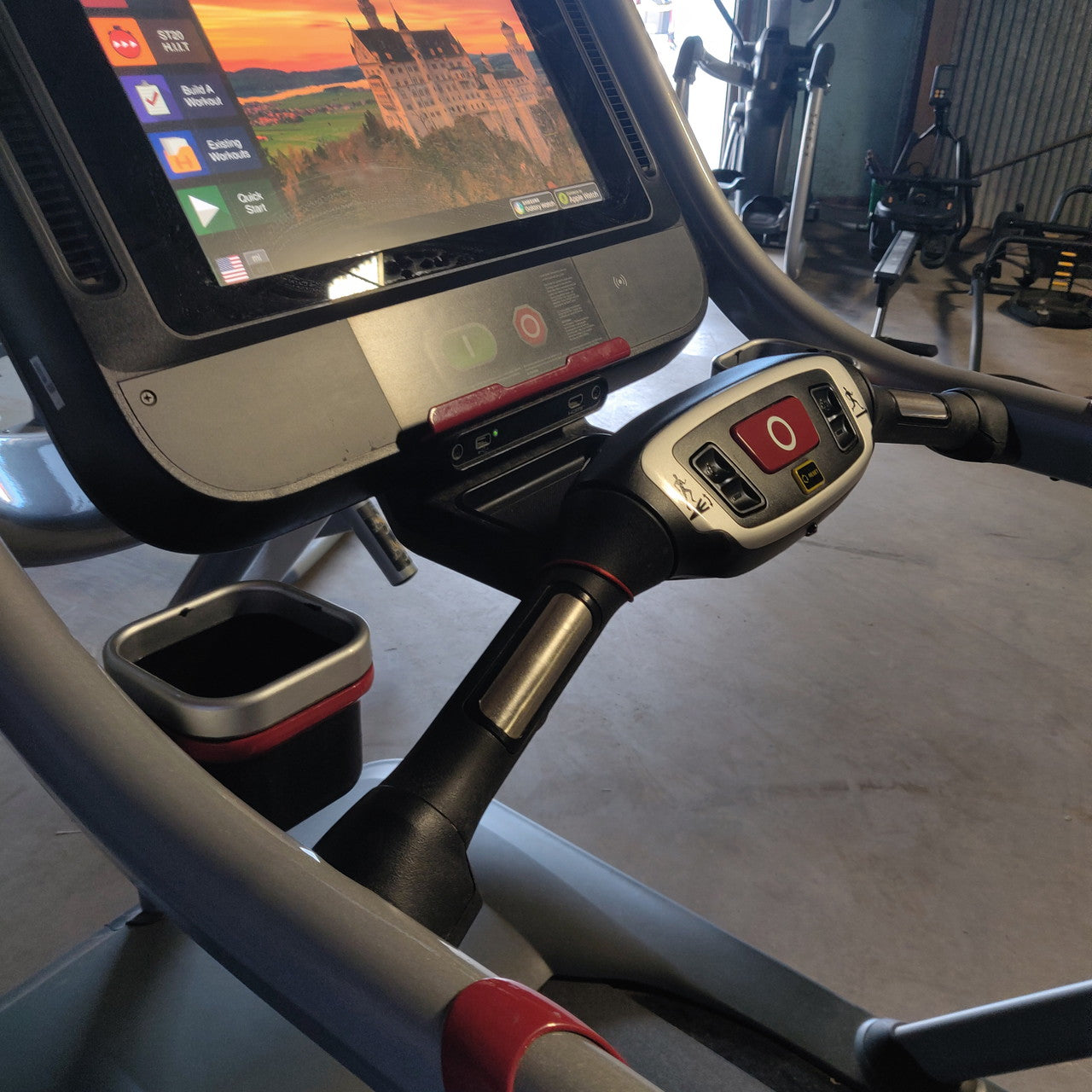 Star Trac 8TR Treadmill w/ Embedded Touchscreen Console