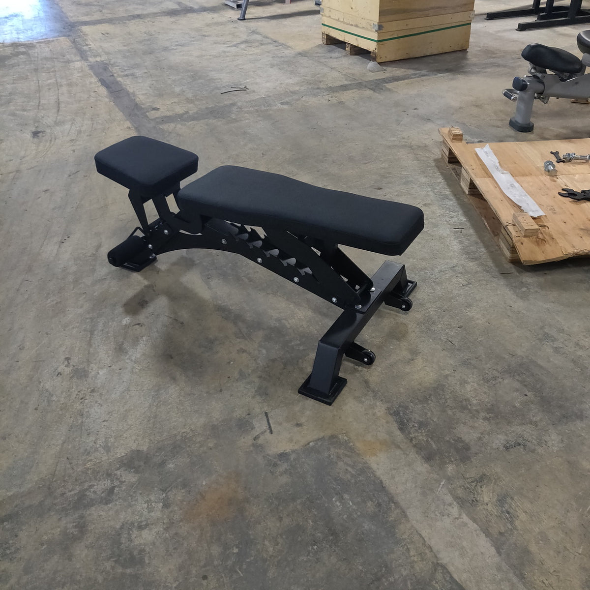 Adjustable Commercial Bench – Used Demo Model Multi-Position Weight Bench