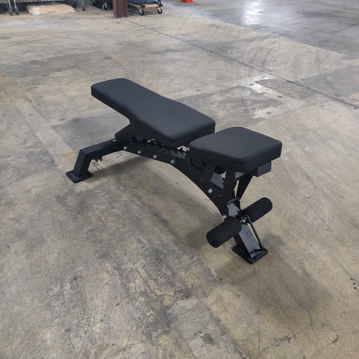 Adjustable Commercial Bench – Used Demo Model Multi-Position Weight Bench