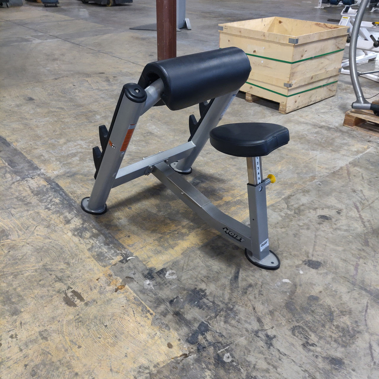 Hoist CF-3550 Preacher Curl