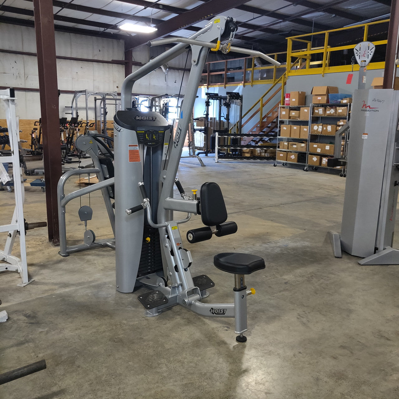 Hoist Lat Pulldown/Mid Row HD-3200