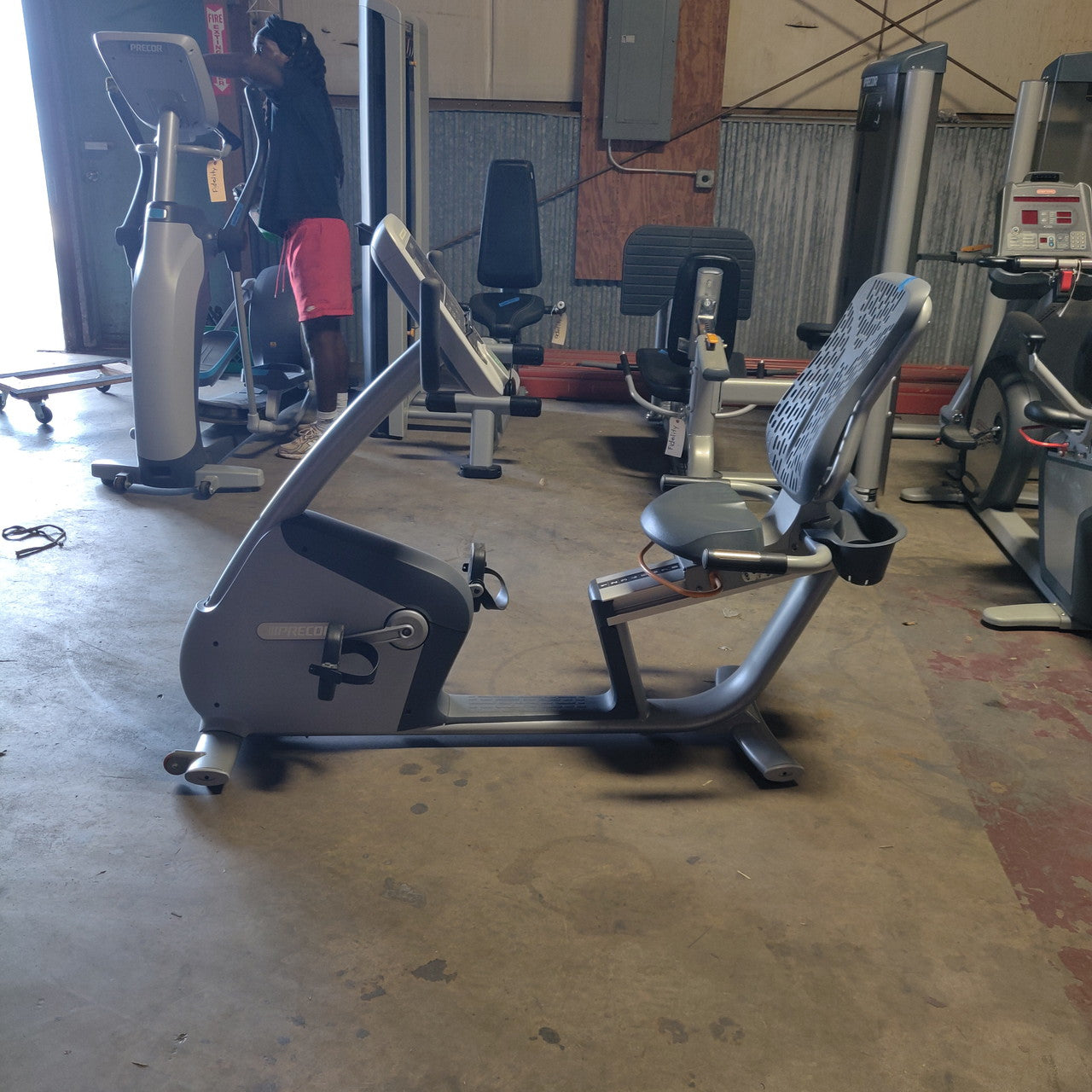 Precor RBK 815 Recumbent Bike w/Experience Console