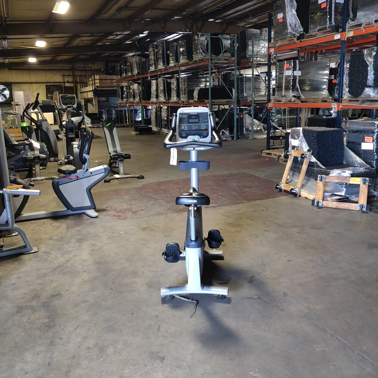 Precor UBK 815 Upright Bike w/Experience Console