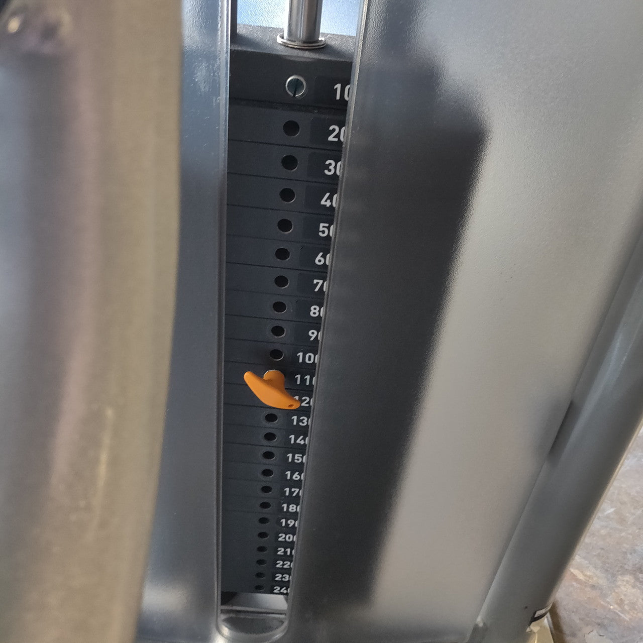 Precor Experience™ S-Line Seated Row – Commercial Selectorized Back Machine