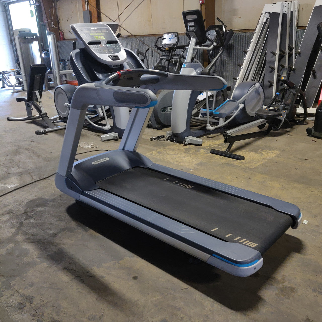 Precor TRM 835 Treadmill w/P30 Console