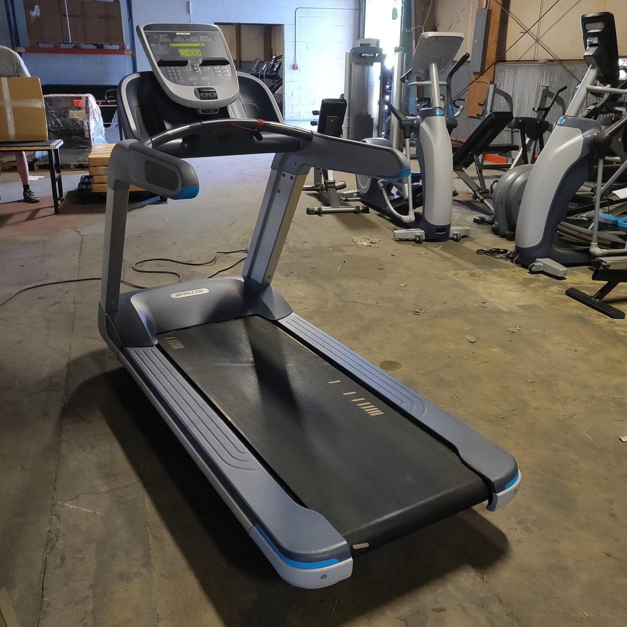 Precor TRM 835 Treadmill w/P30 Console