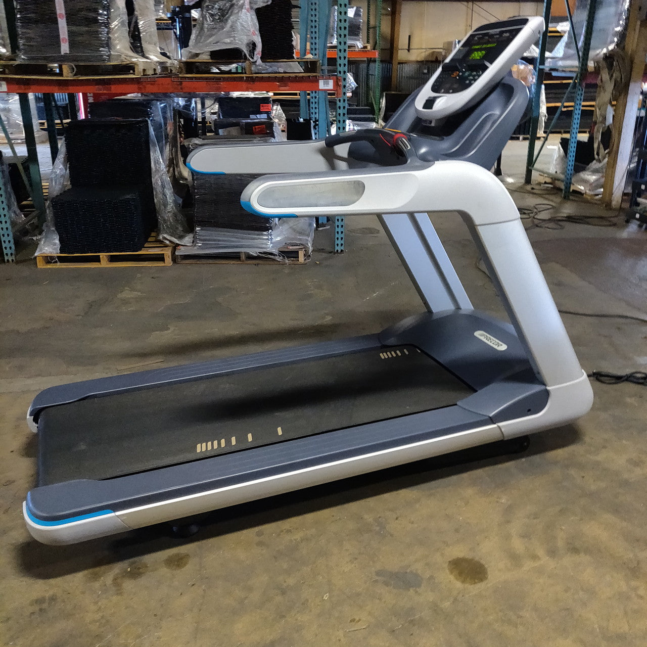 Precor TRM 835 Treadmill w/P30 Console
