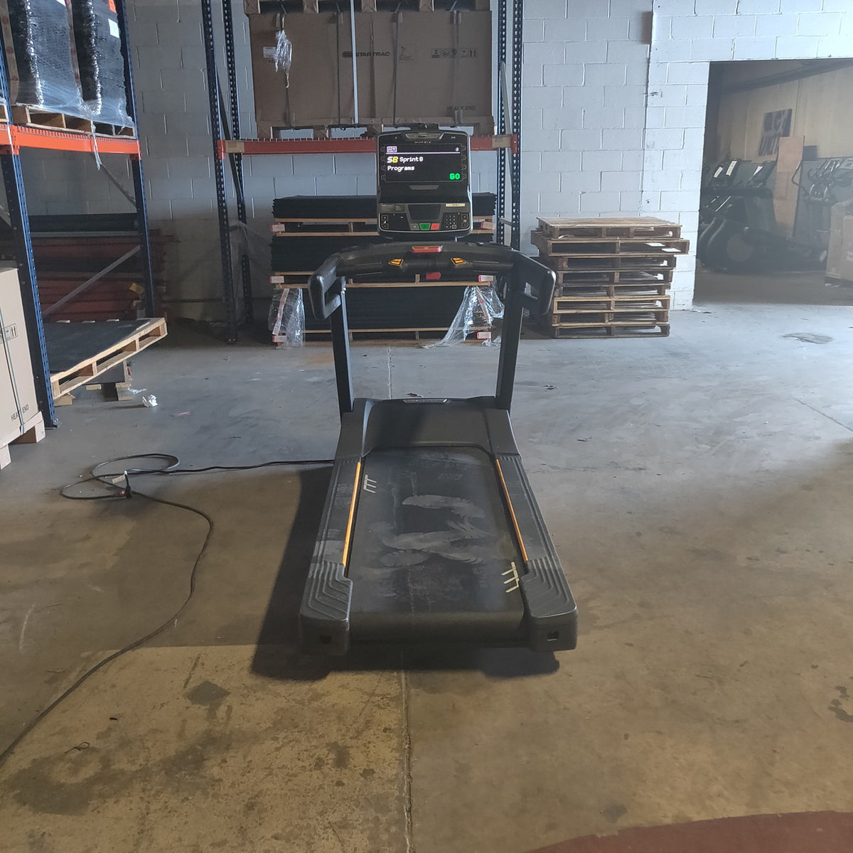 Matrix Endurance Treaadmill w/ Premium LED Console