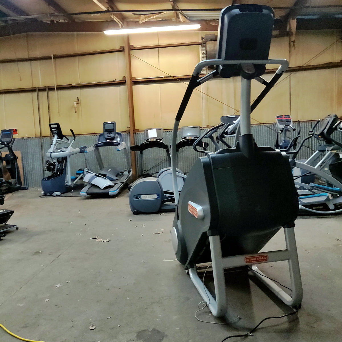 Star Trac E-SM StairMill (9-5180-MINTPO) – Commercial Stair Climber