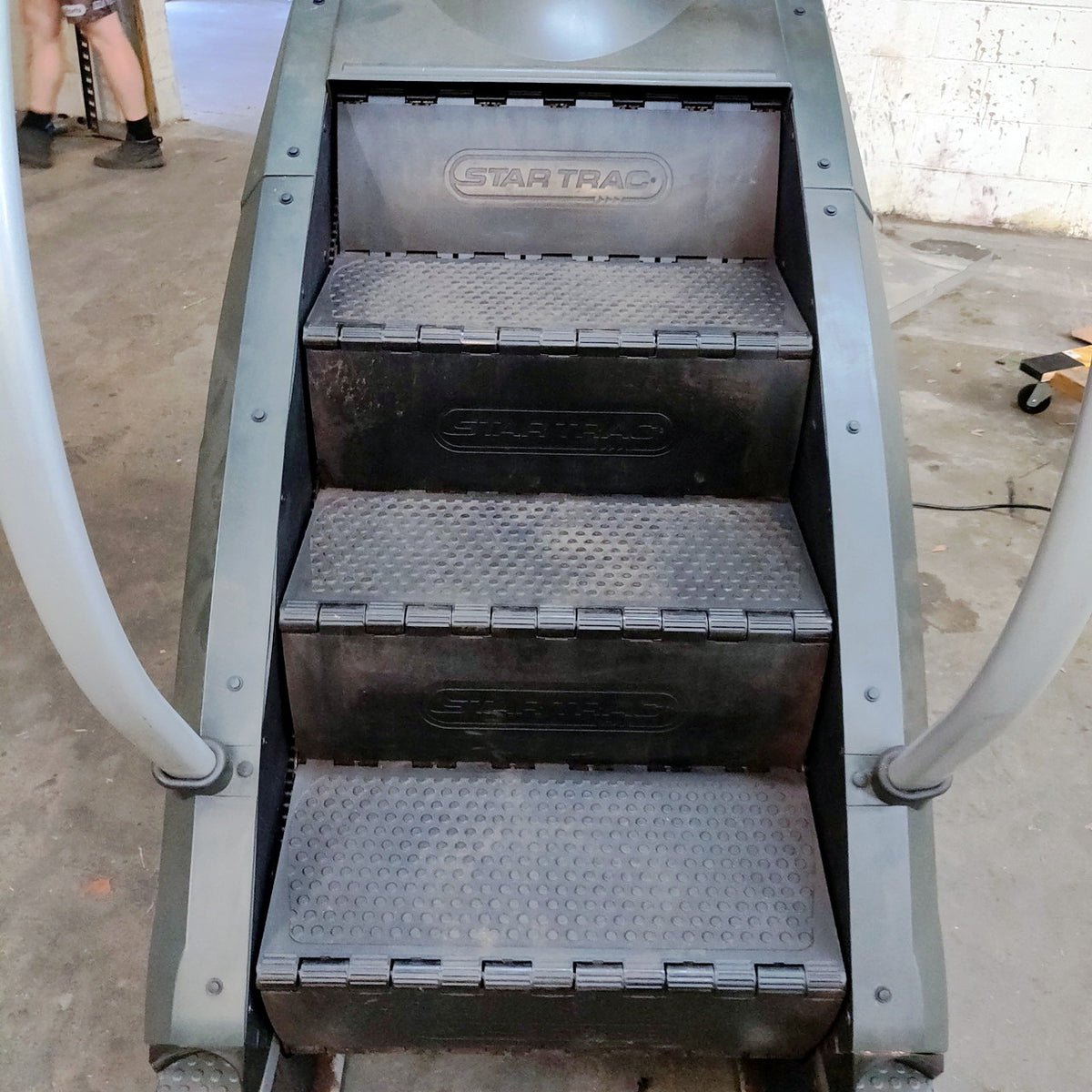 Star Trac E-SM StairMill (9-5180-MINTPO) – Commercial Stair Climber