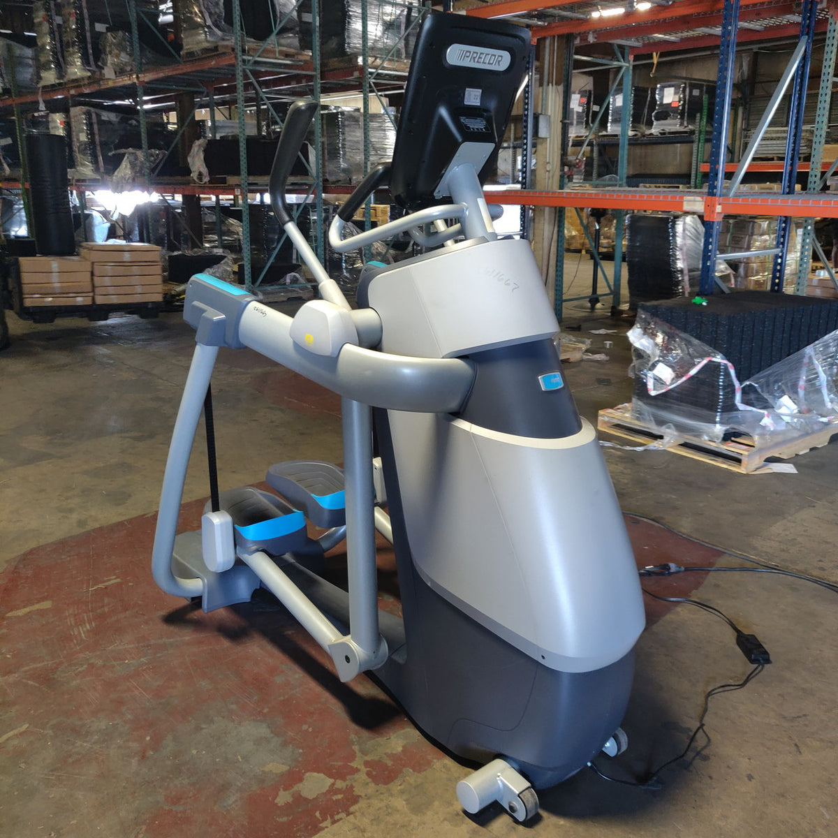 Precor AMT 865 Adaptive Motion Trainer w/ p62 Console