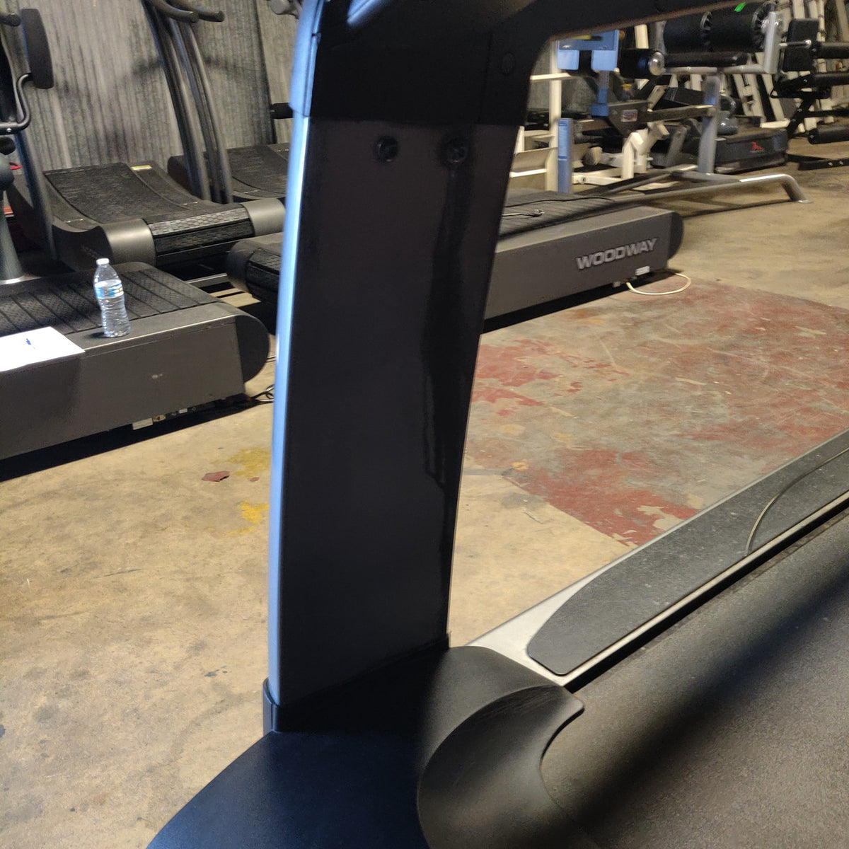 Life Fitness Discover SE3 95T Treadmill