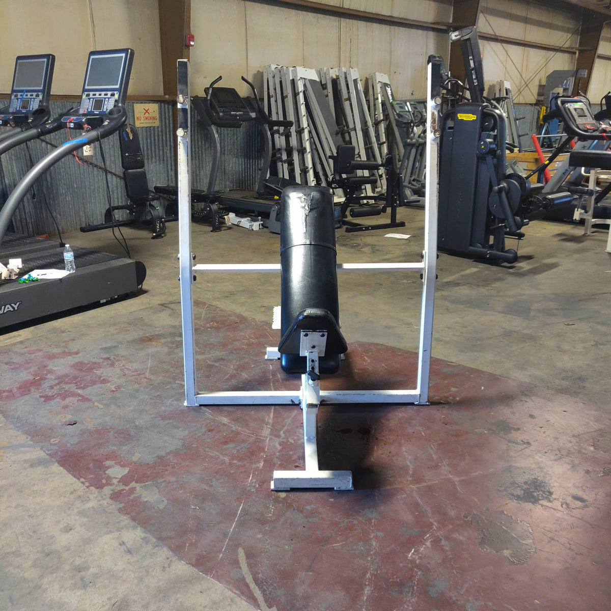 Commercial Olympic Incline Bench w/ Spotter Foot Plate (Need DIMS)