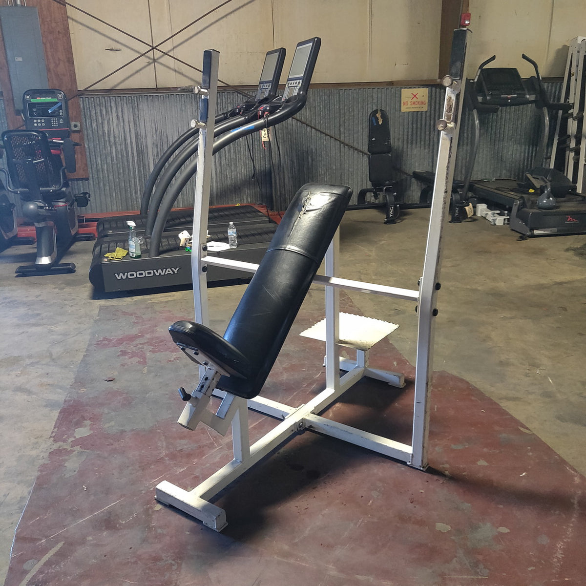 Commercial Olympic Incline Bench w/ Spotter Foot Plate (Need DIMS)