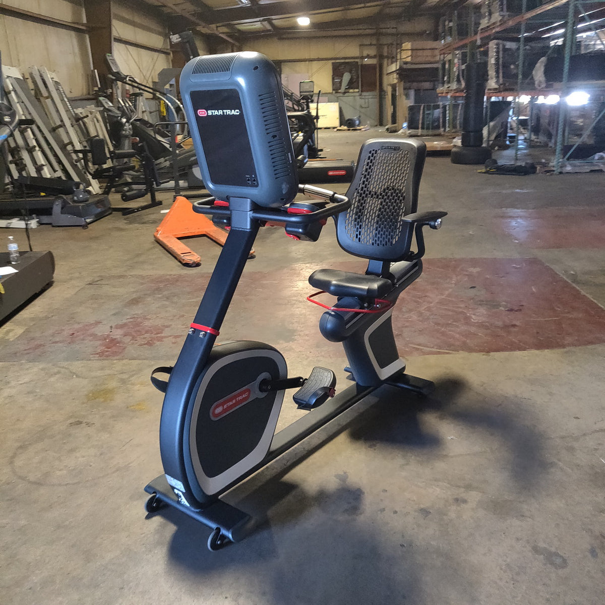 Star Trac 8 Series Recumbent Bike w/ LCD Console