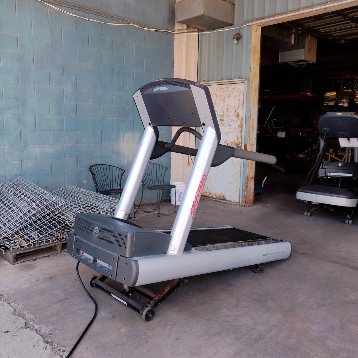 Refurbished Life Fitness Integrity Series Treadmill CLST