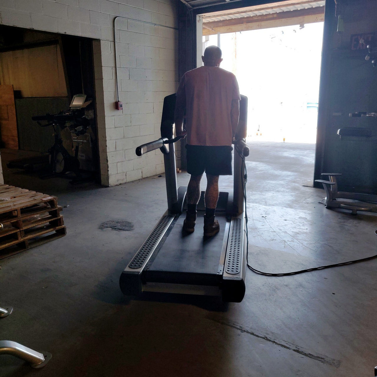 Refurbished Life Fitness Integrity Series Treadmill CLST