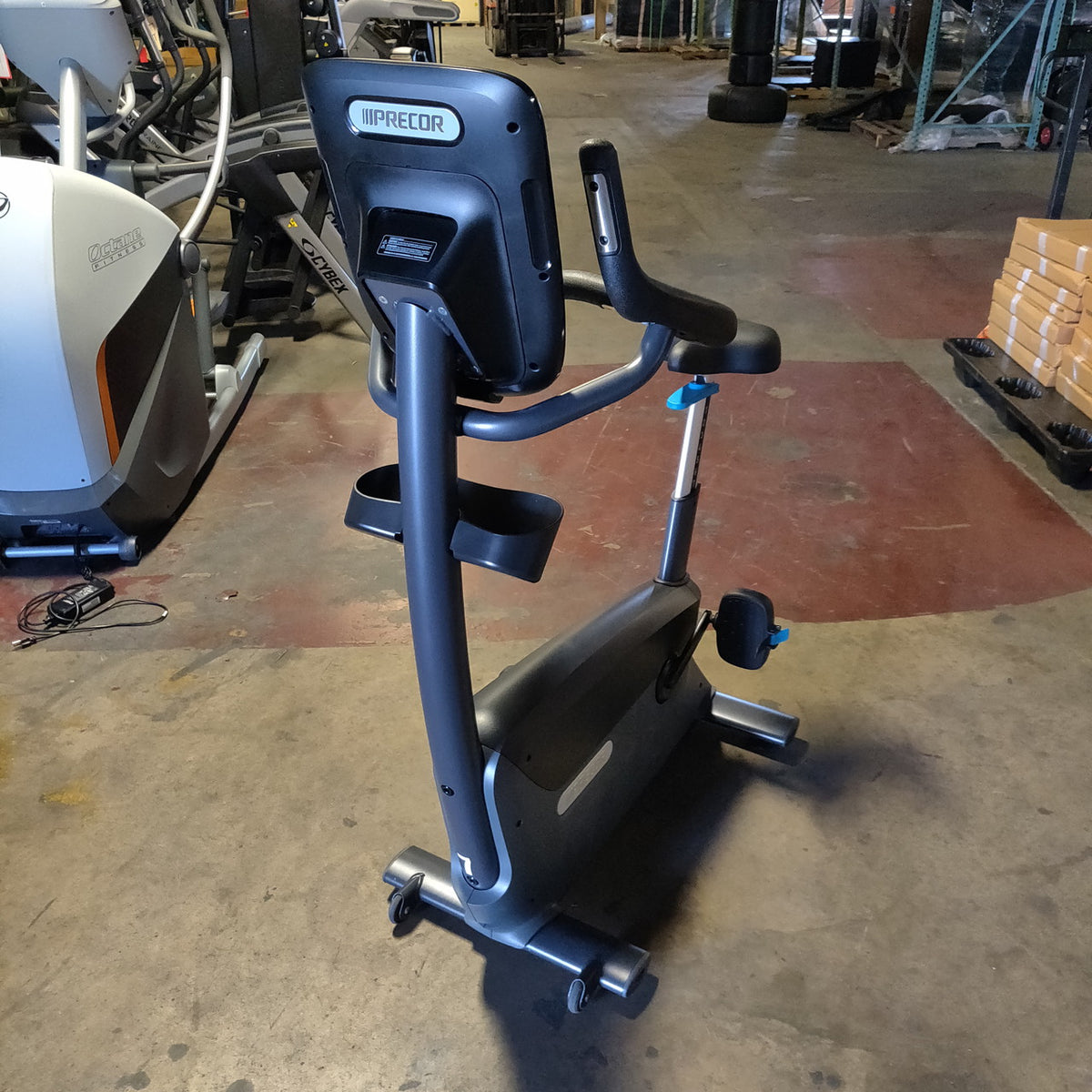Precor UBK 835 Upright Bike w/p30 Console