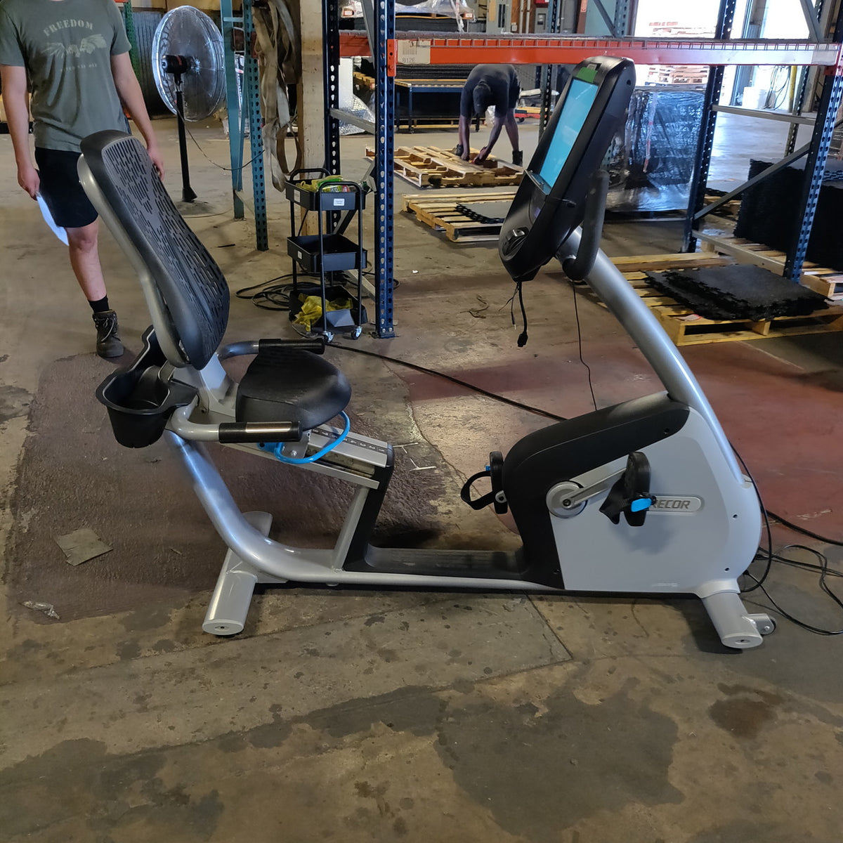 Precor RBK 885 Recumbent Bike w/ P82 Console