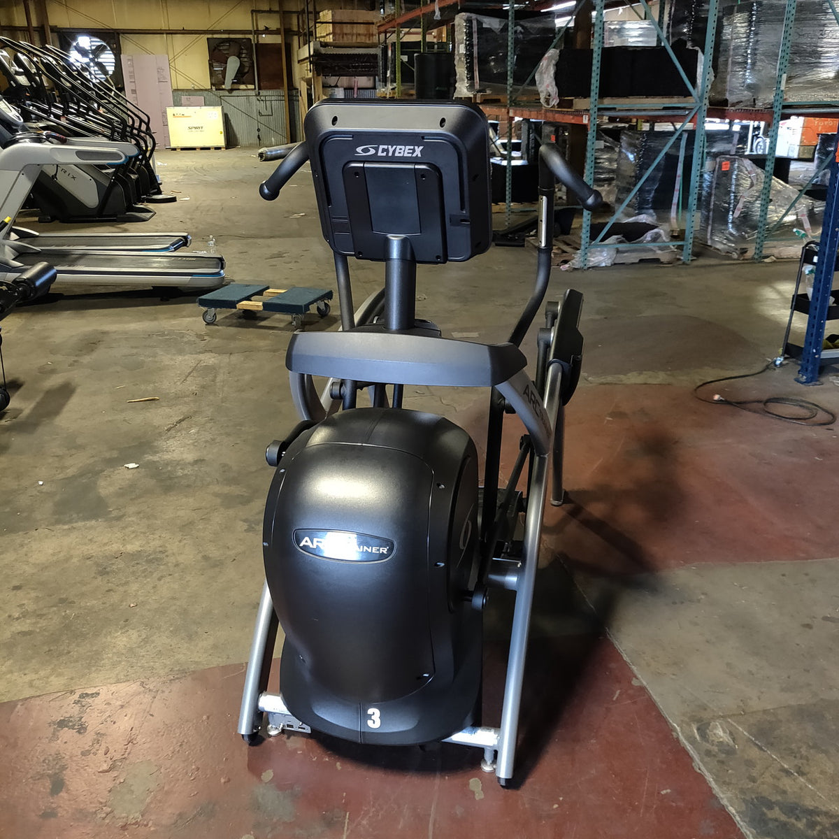Cybex R Series Lower Body Arc Trainer w/50L Console