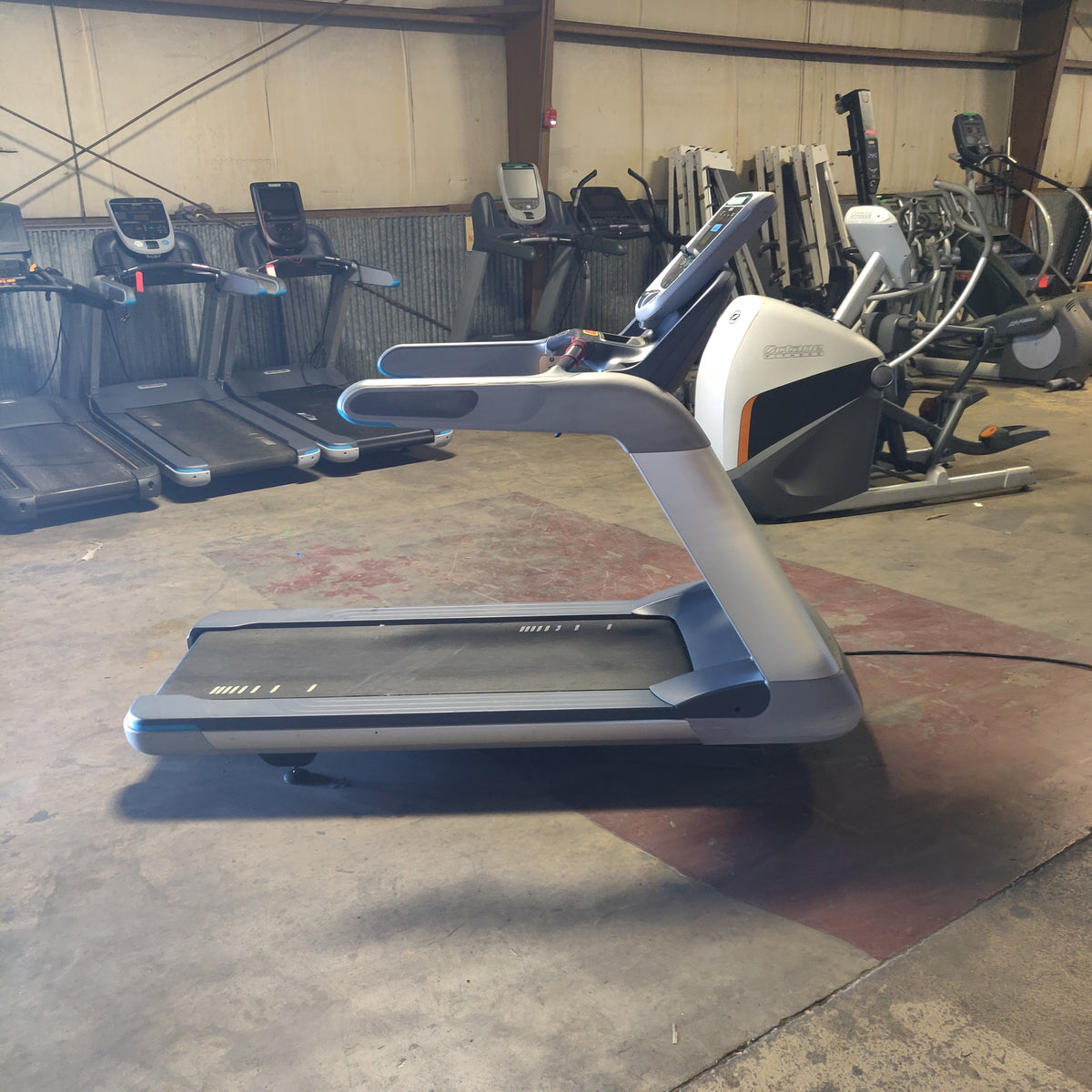 Precor TRM 835 Treadmill w/P30 Console