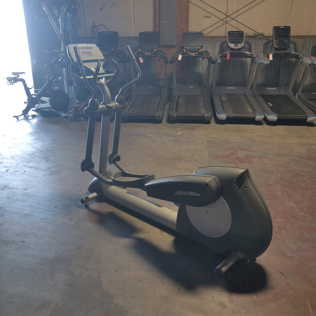 Life Fitness 91x Elliptical Cross-Trainer