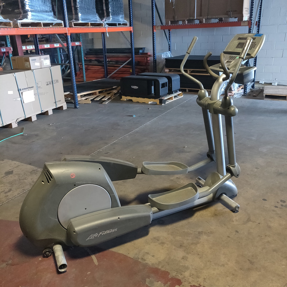 Life Fitness 91x Elliptical Cross-Trainer