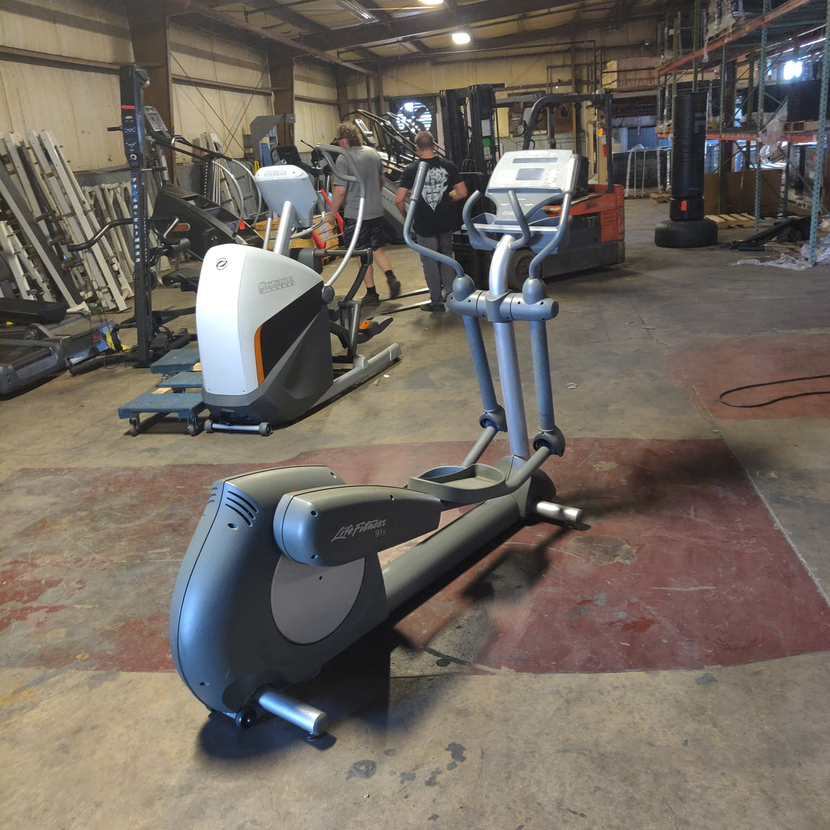 Life Fitness 91x Elliptical Cross-Trainer