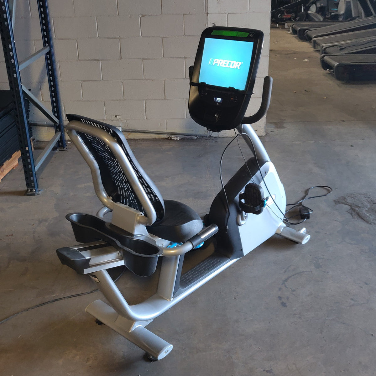 Precor RBK 885 Recumbent Bike w/ P82 Console