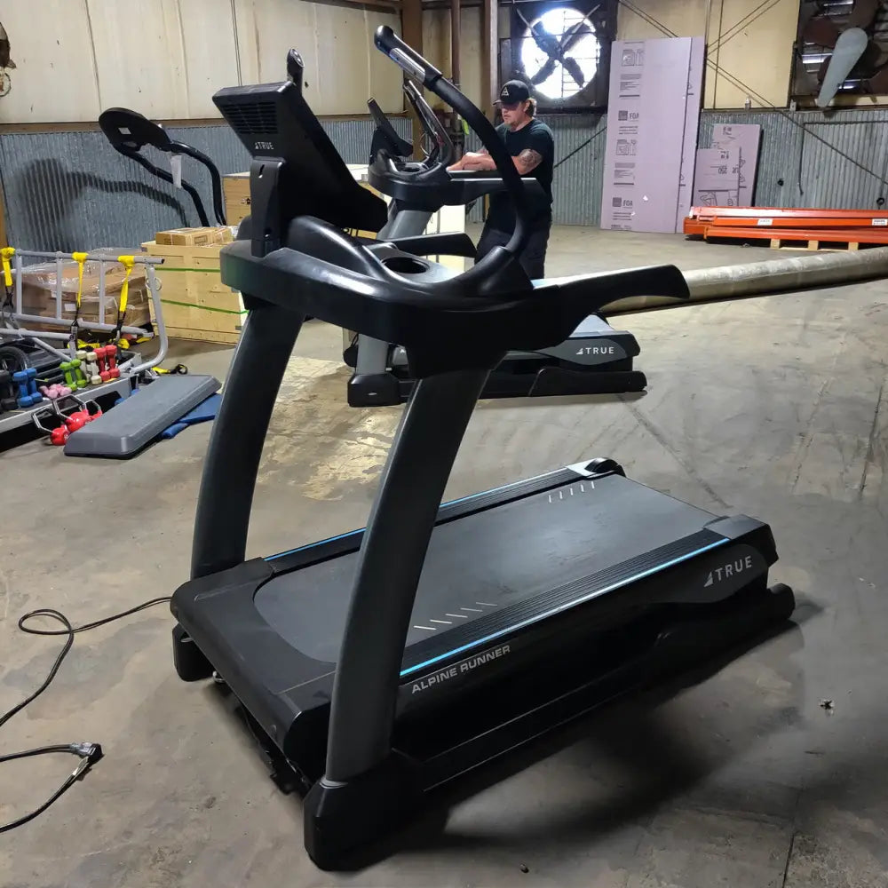 True Alpine Runner Incline Trainer Treadmill