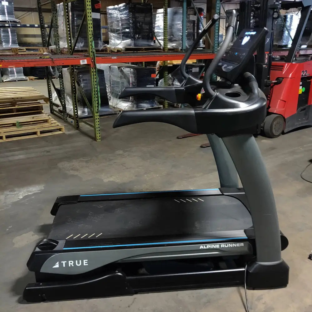 True Alpine Runner Incline Trainer Treadmill