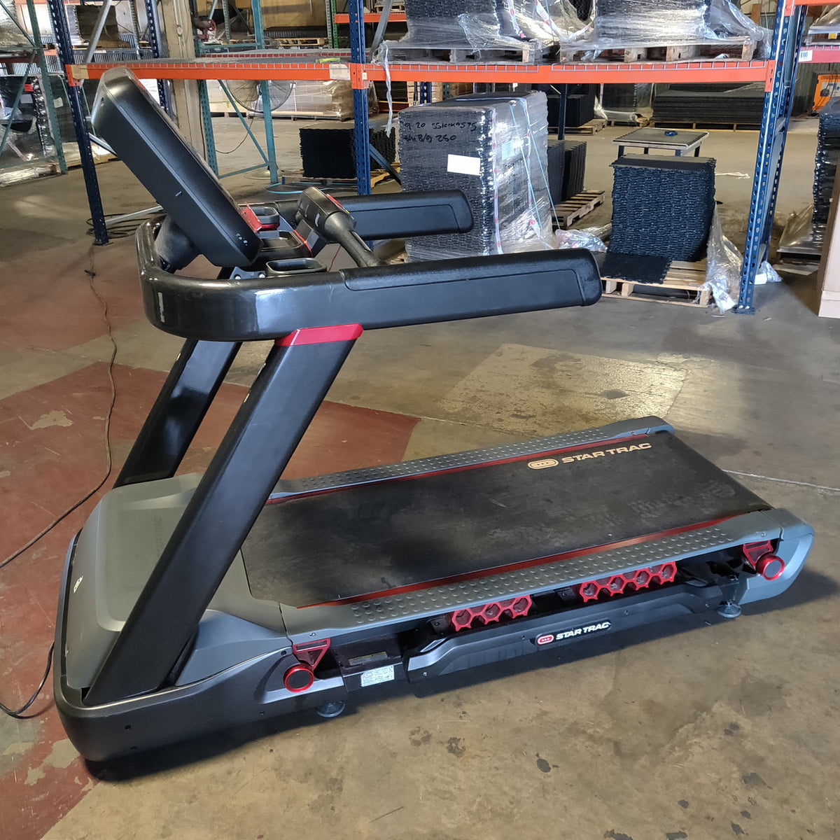 Star Trac FreeRunner™ 10TRx Treadmill w/ Touchscreen Console