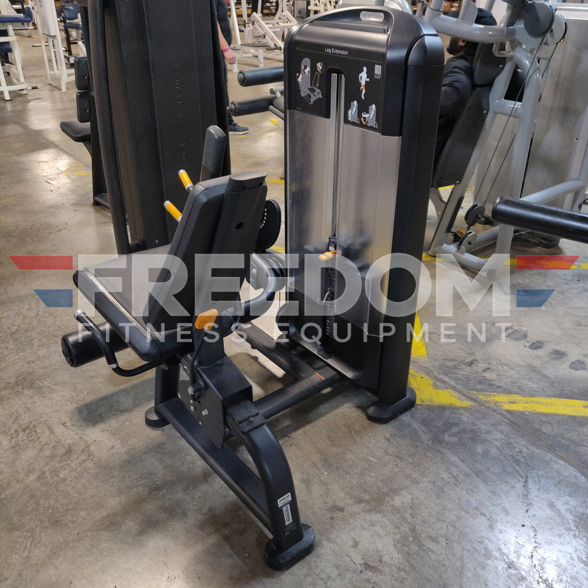Precor Resolute Leg Extension