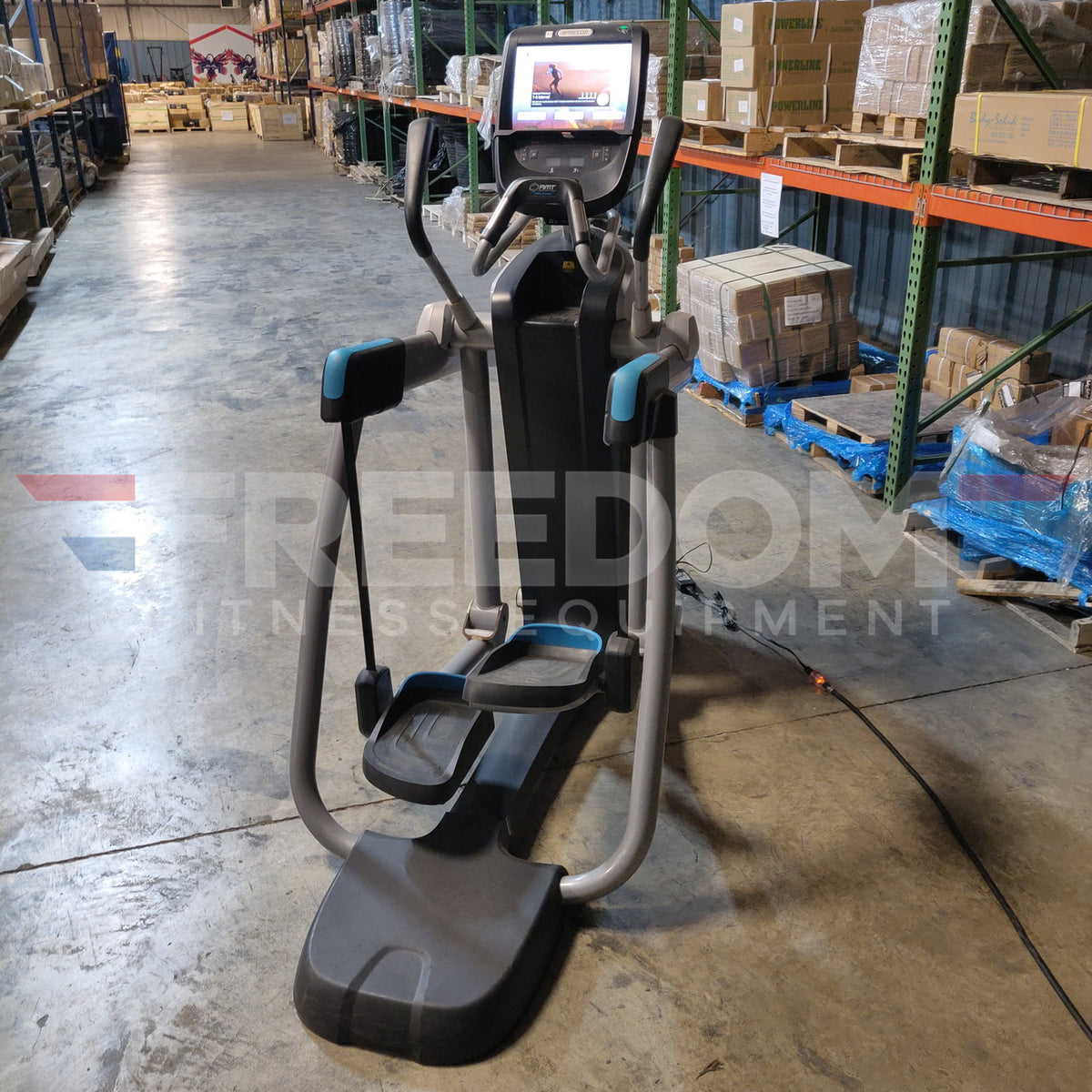Precor AMT 885 with Open Stride w/P82 Console