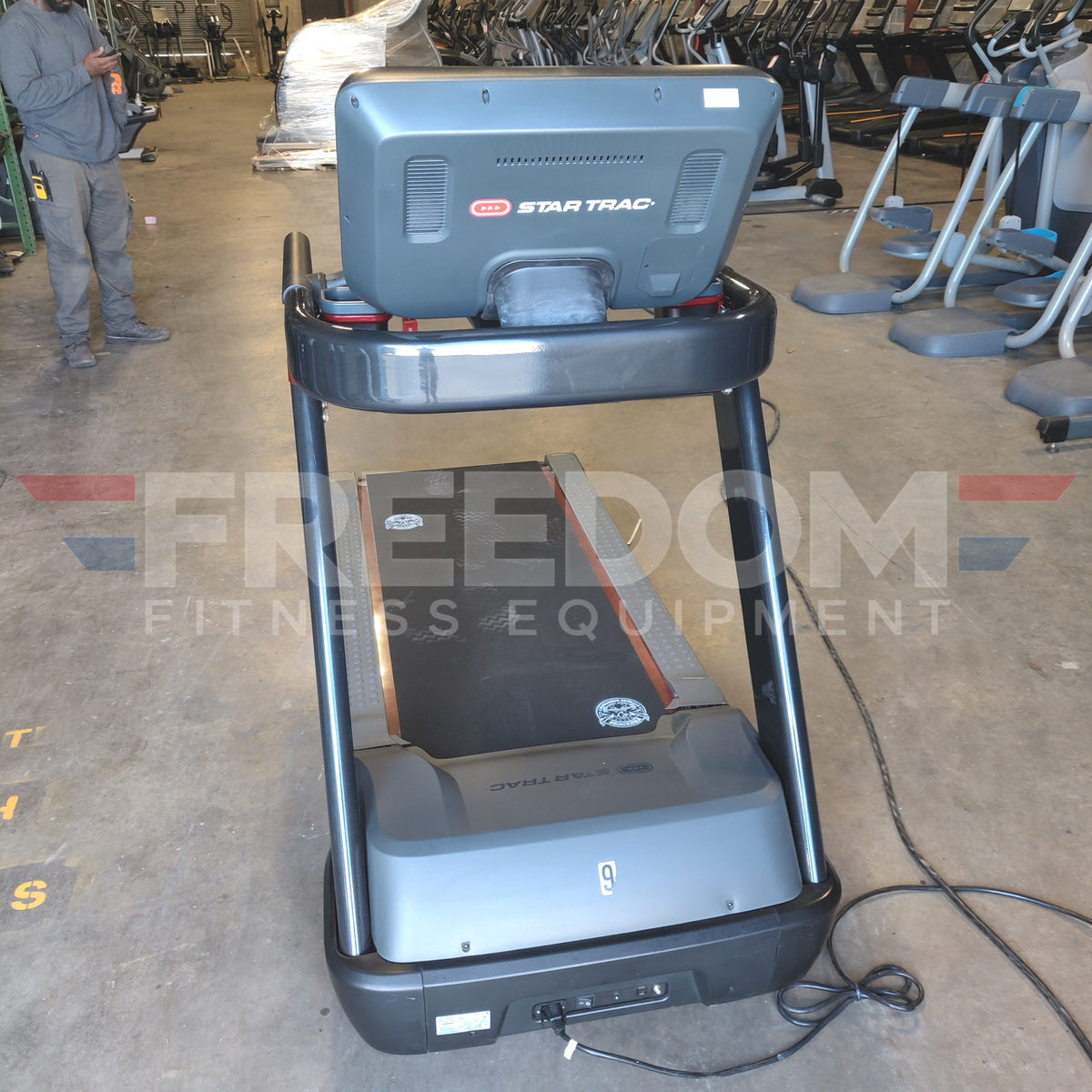 Star Trac FreeRunner™ 10TRx Treadmill