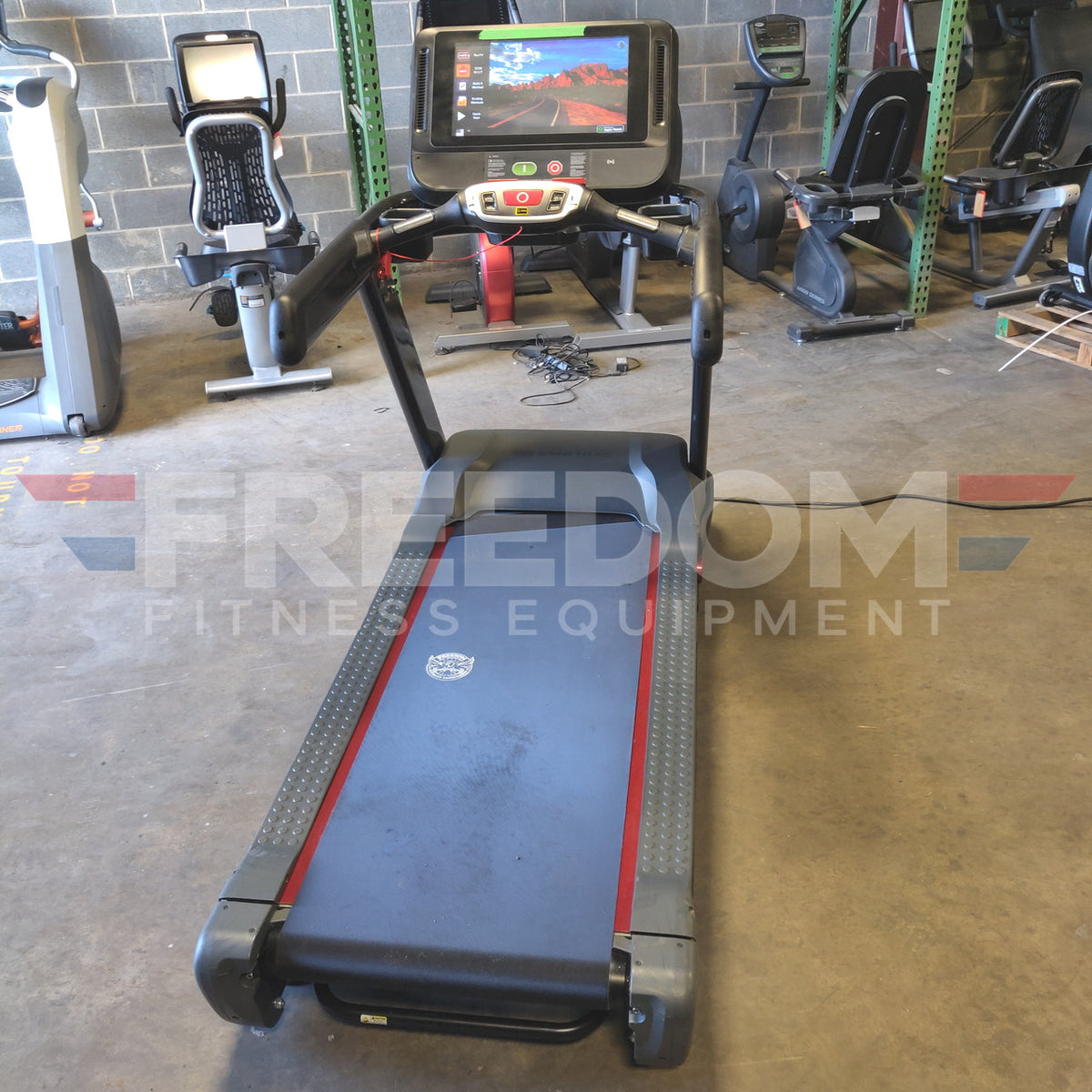 Refurbished Star Trac FreeRunner™ 10TRx Treadmill w/ Touchscreen Console
