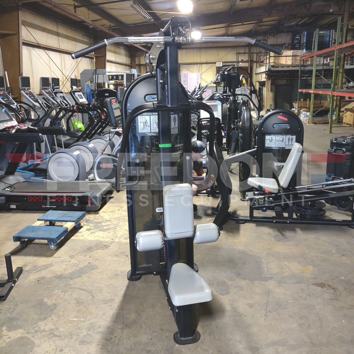 Nautilus Instinct Dual Lat Pull Down/Vertical Row