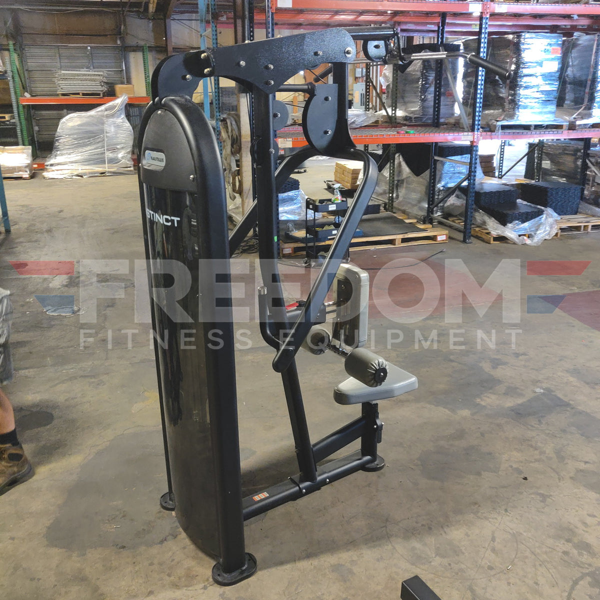 Nautilus Instinct Dual Lat Pull Down/Vertical Row