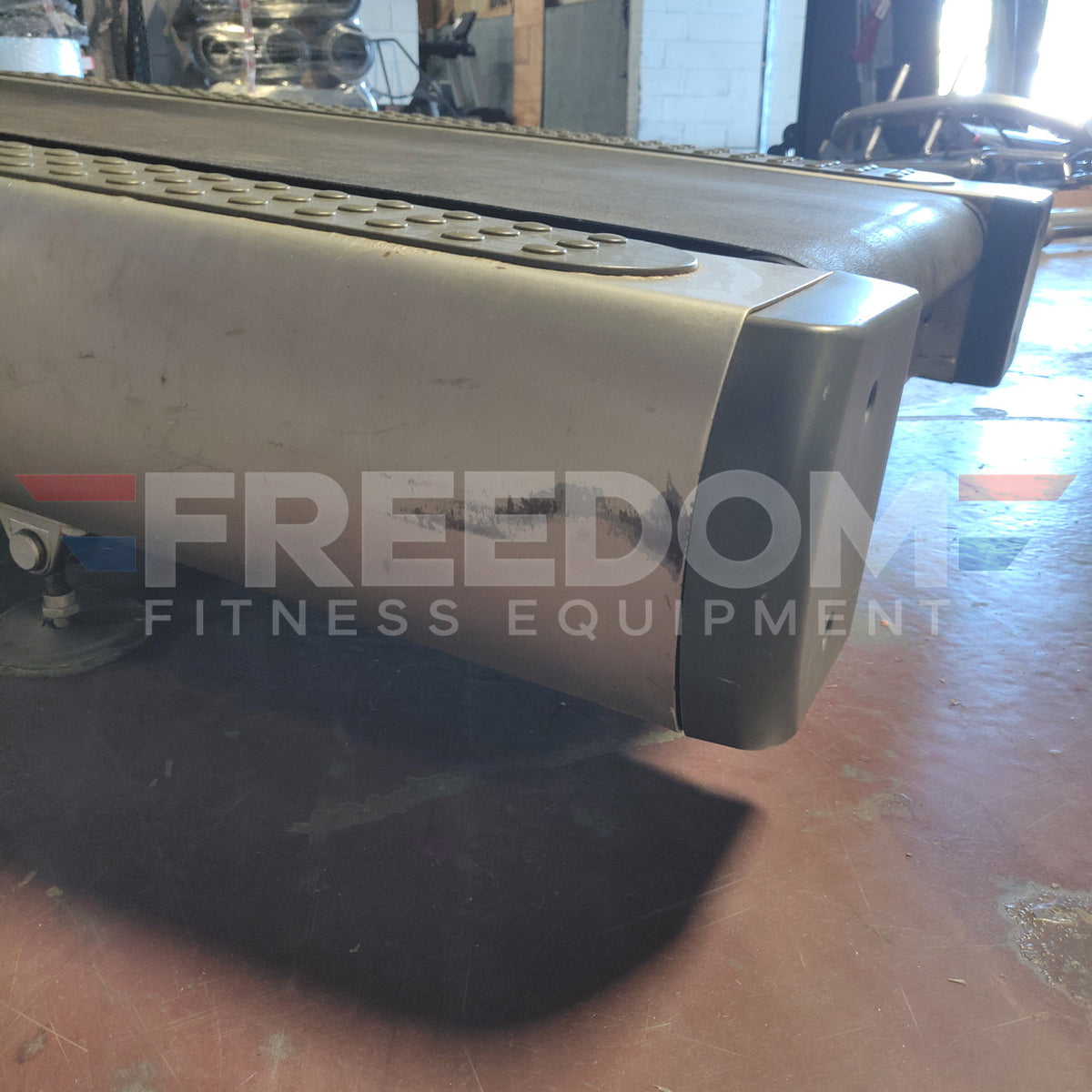 Life Fitness 95Ti Treadmill