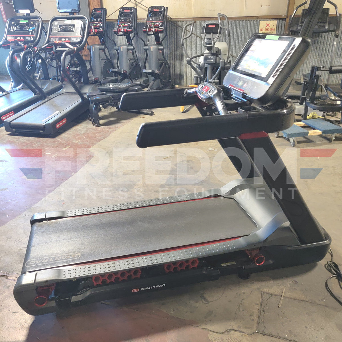 Star Trac FreeRunner™ 10TRx Treadmill w/ Touchscreen Console