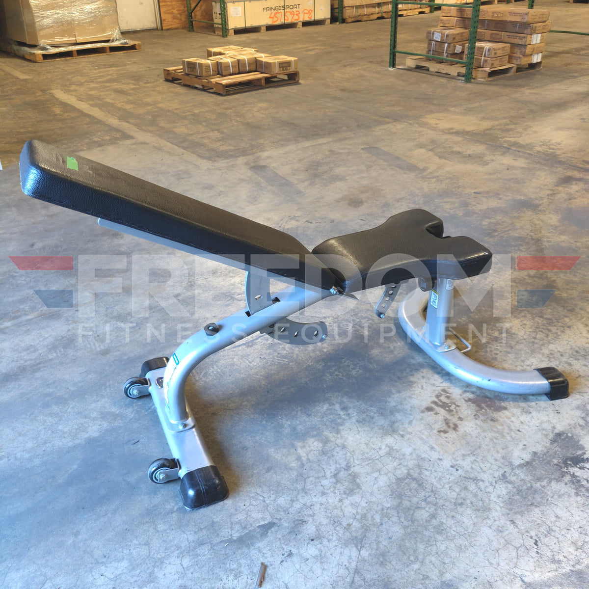 TuffStuff Adjustable Flat-to-Incline Bench (Need Dims)