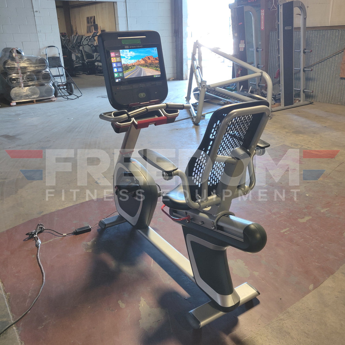 Star Trac 8 Series Recumbent Bike w/16" Embedded Display