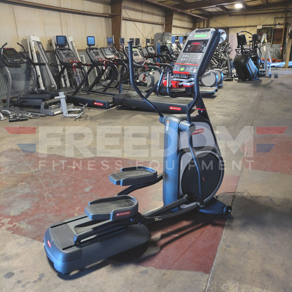 Star Trac 8 Series Cross Trainer w/ LCD Console
