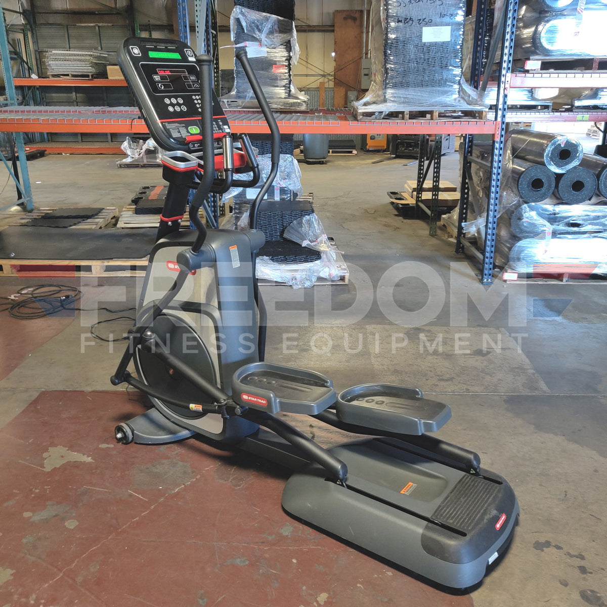 Star Trac 8 Series Cross Trainer w/ LCD Console
