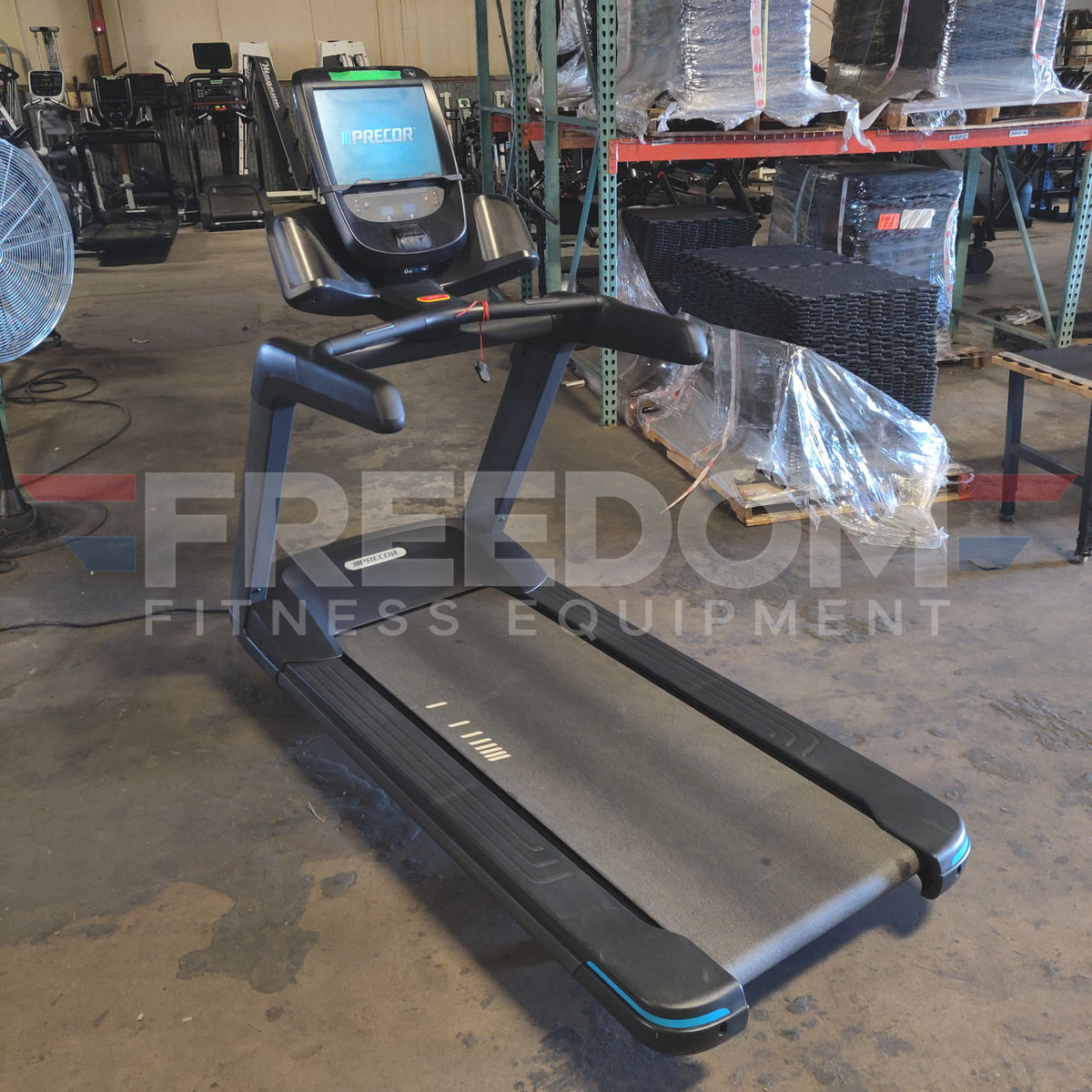 Precor TRM 681 Treadmill w/ P82 Console