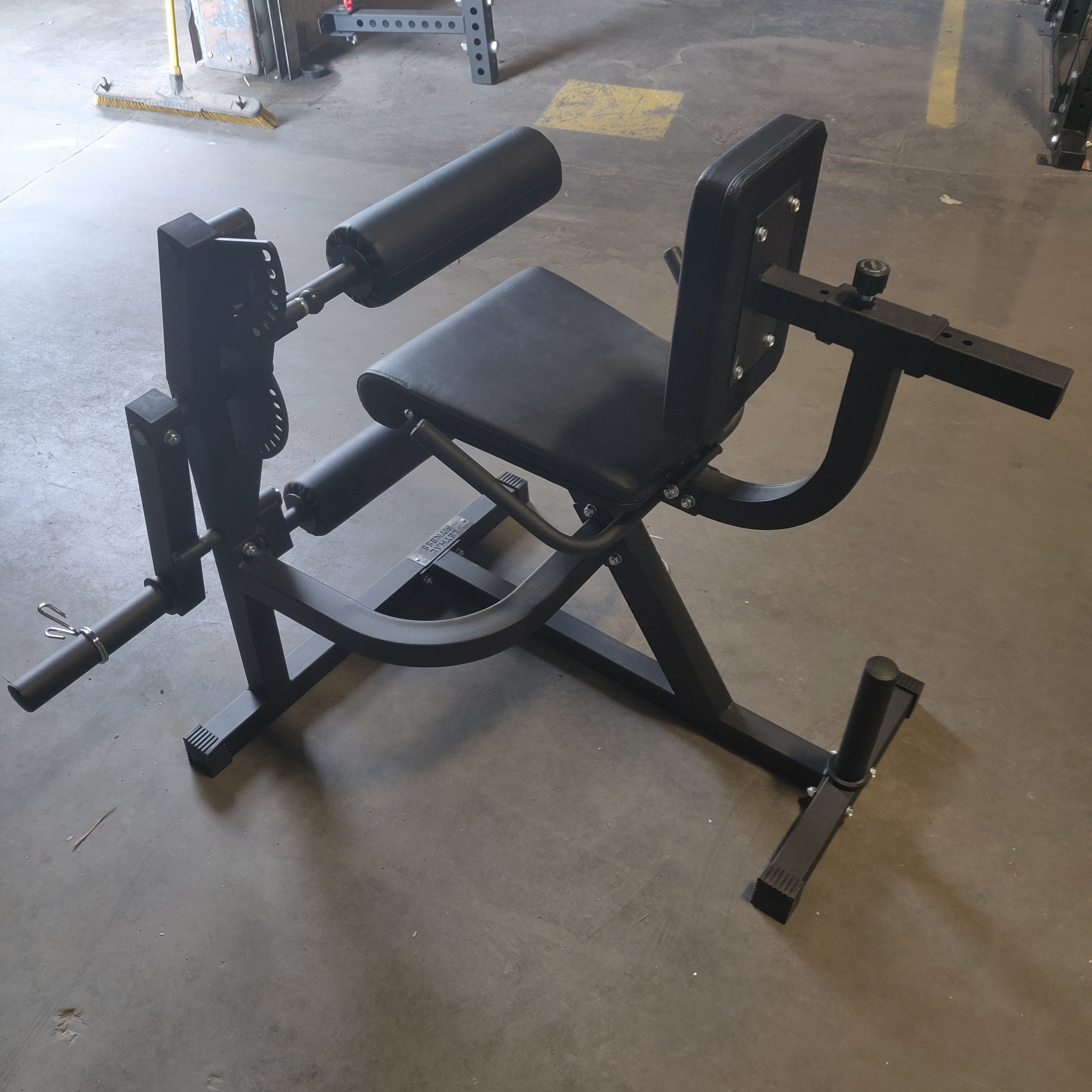 NEW Leg Curl/Leg Extension Combo Plate Loaded Strength Machine