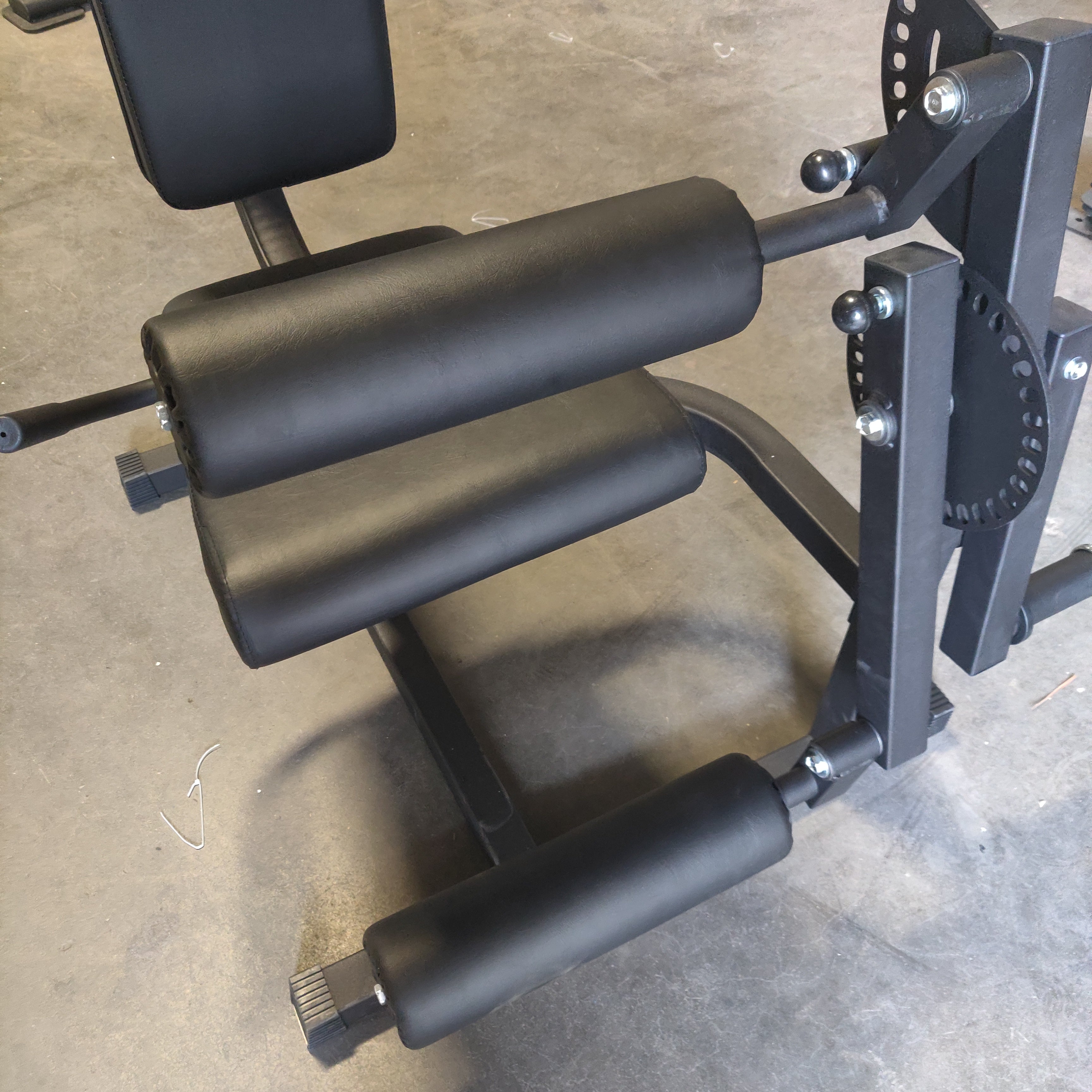 NEW Leg Curl/Leg Extension Combo Plate Loaded Strength Machine