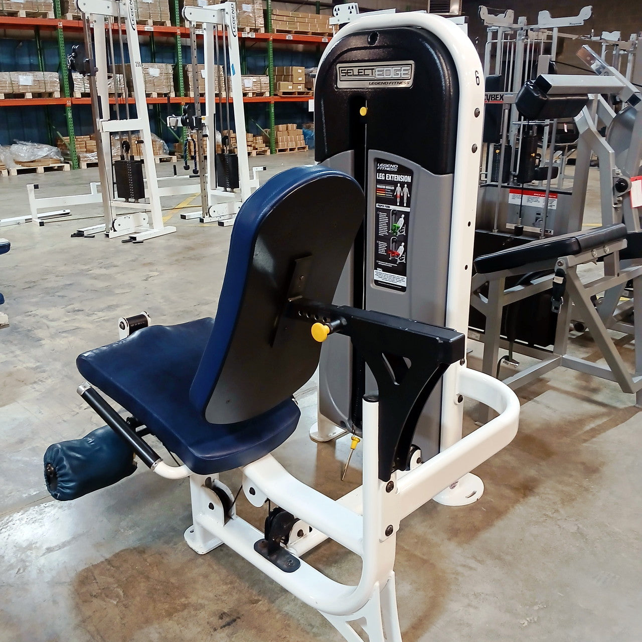 Legend Fitness SelectEDGE Leg Extension (1108)